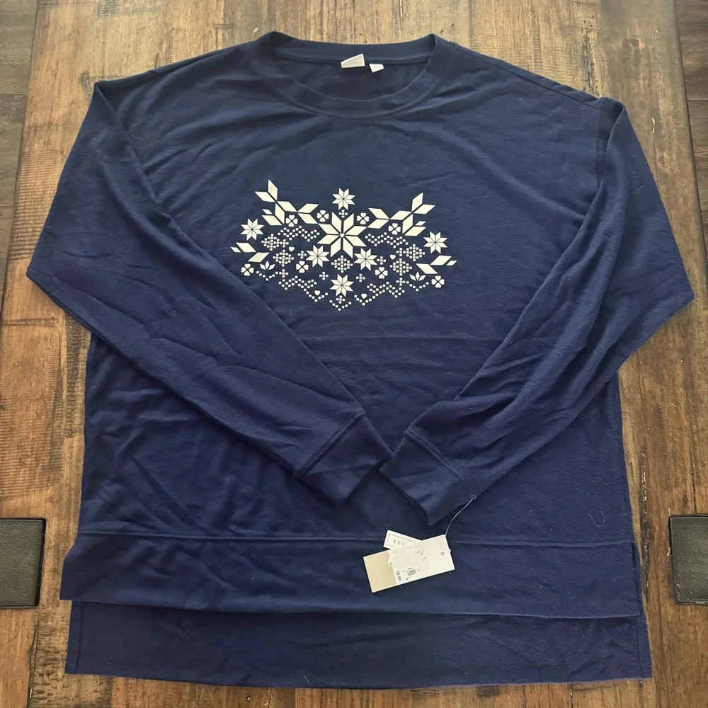 NWT BP from Nordstrom Cozy Lounge Top M navy Snowflake - Picture 13 of 15
